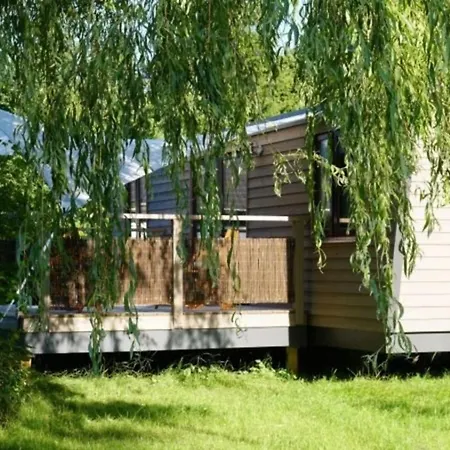 20 Qm - Zirkuswagen De Vigelet * Brodersby-Goltoft